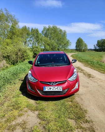 Hyundai Elantra cena 33000 przebieg: 220000, rok produkcji 2014 z Góra małe 154